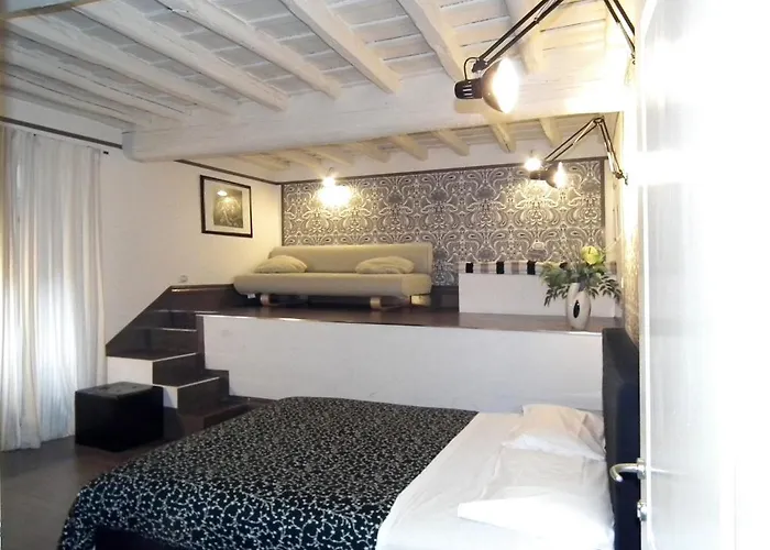 Relais Palazzo Taverna Guest house 3*