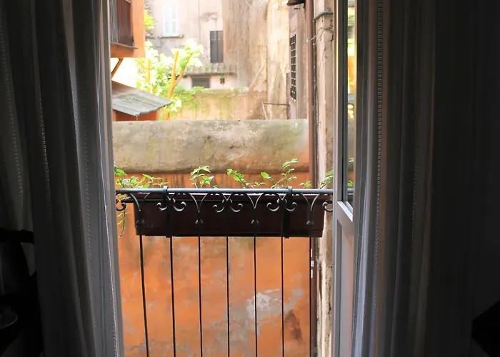 Relais Palazzo Taverna Guest house Rome