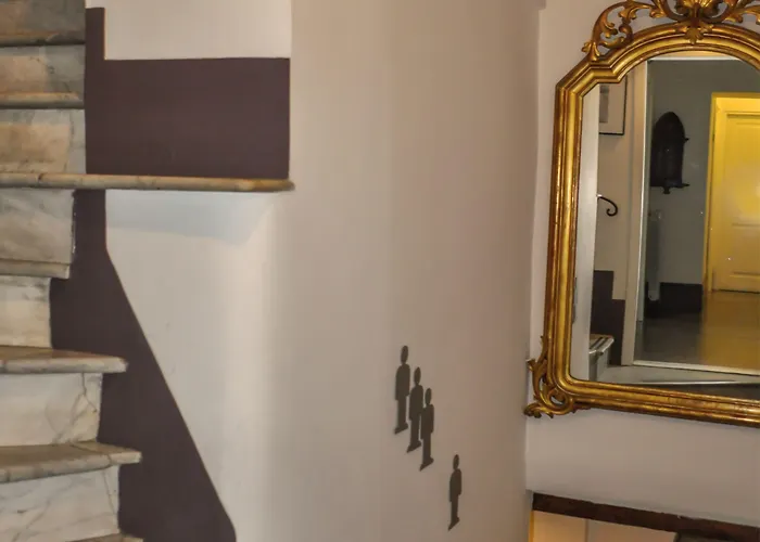 Guest house Relais Palazzo Taverna 3*